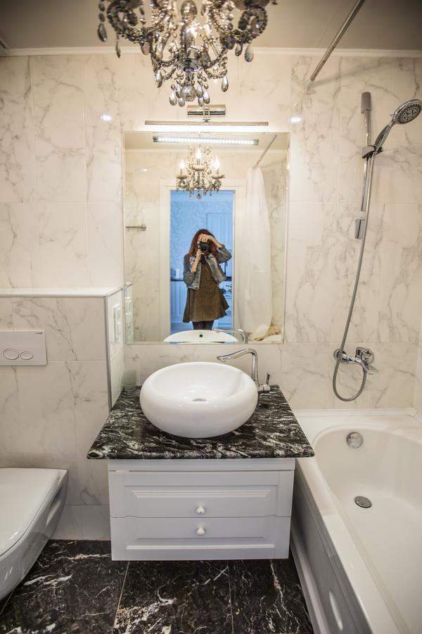 Tina'S Apartments With Panoramic Sea View Батумі Екстер'єр фото