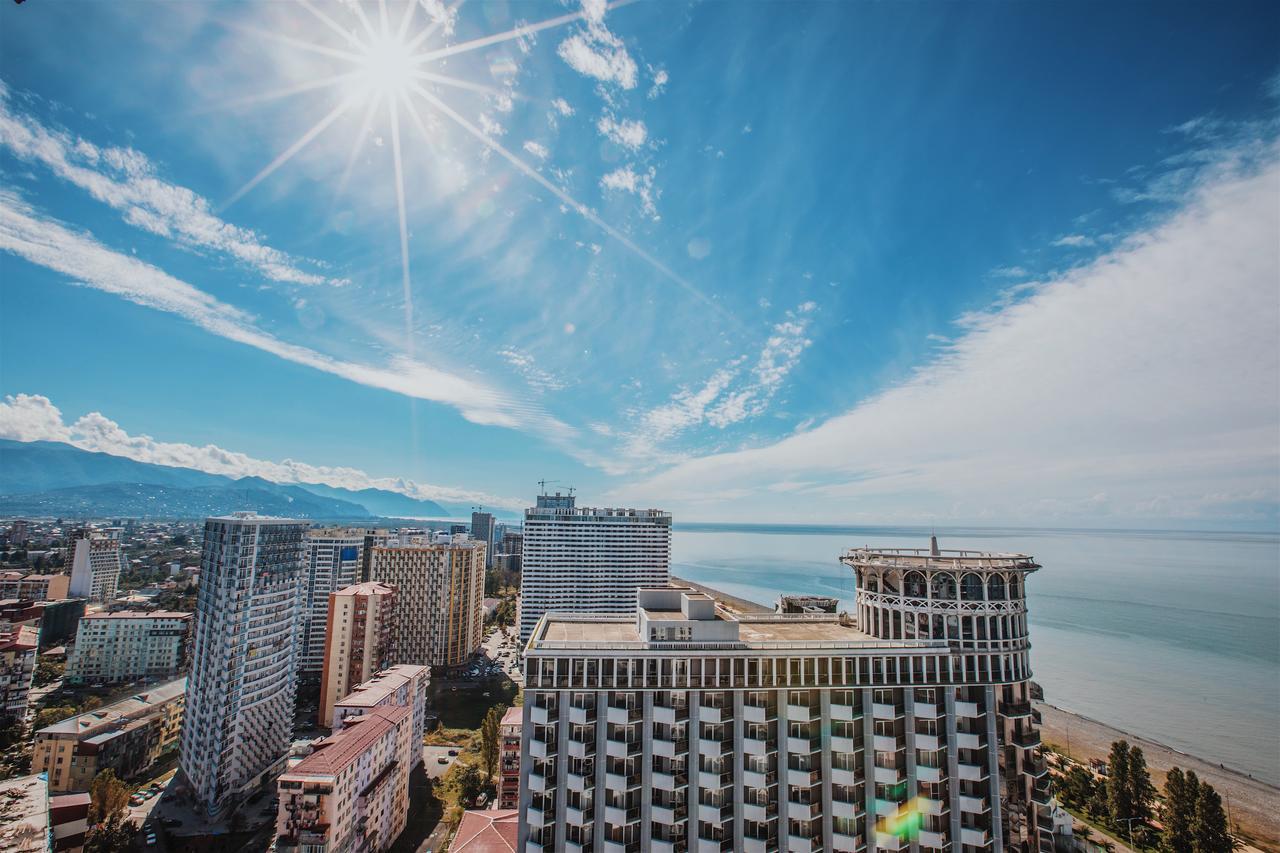 Tina'S Apartments With Panoramic Sea View Батумі Екстер'єр фото